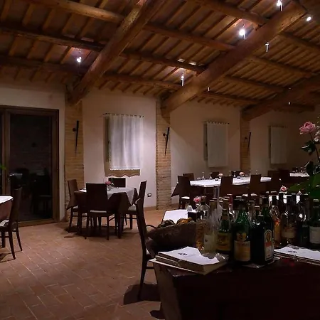 ファームステイ Agriturismo Palazzo Baldini バニャカヴァッロ
